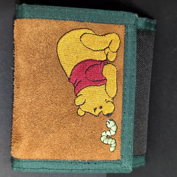 Disney Winnie the Pooh Green/Black/Tan Velcro Tri-Fold Wallet, Vintage. - Picture 8 of 10